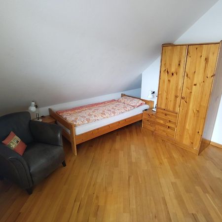 Moebliertes Zimmer, Pluederhausen Pluderhausen Exteriör bild